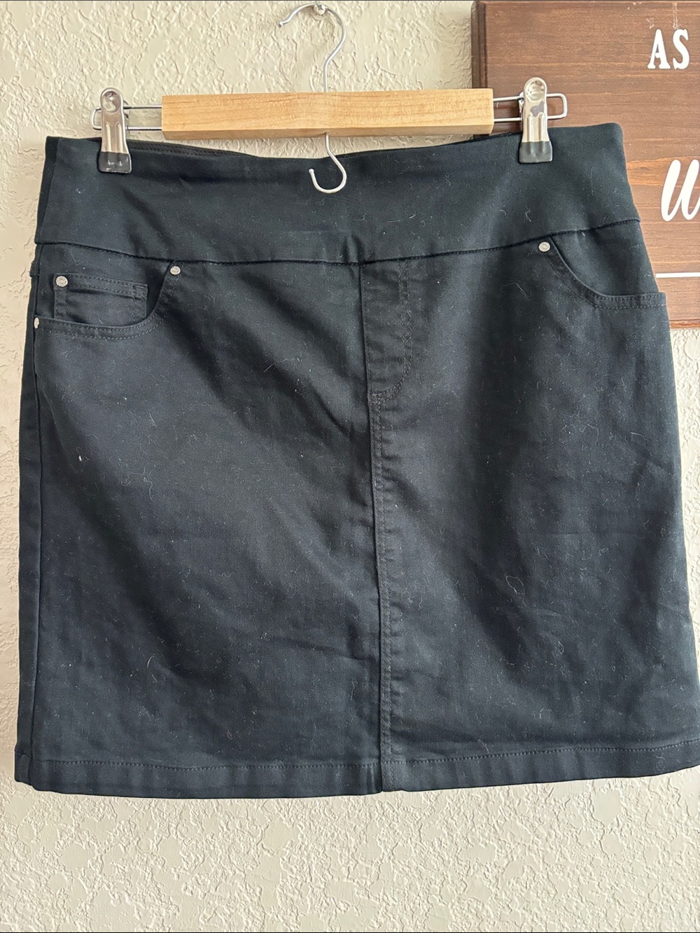 Everyday Black Mini Skirt with Stretch Waistband